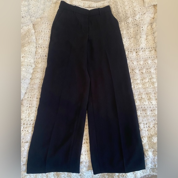 Aritzia Wilfred Author Pant - Black - Picture 2 of 9